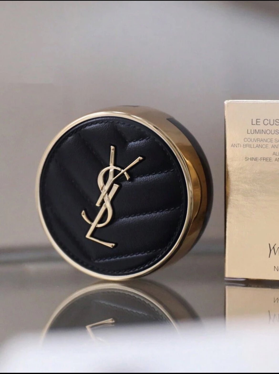 Yves Saint Laurent mini Cushion Foundation Luminous 6 Gram - Nessbeauty